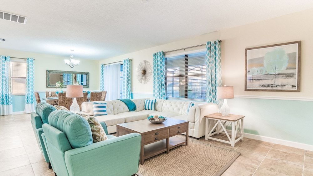 House, Multiple Beds, Pool Access (BTR1463)