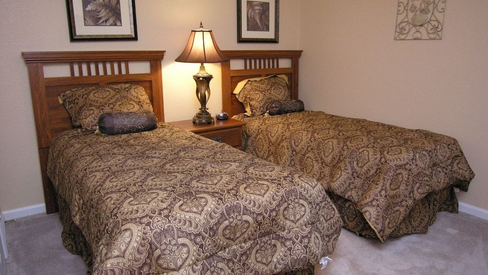 House, Multiple Beds, Pool Access (DB2605)