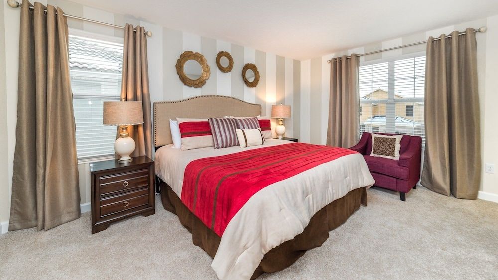 House, Multiple Beds, Pool Access (TEM1580)
