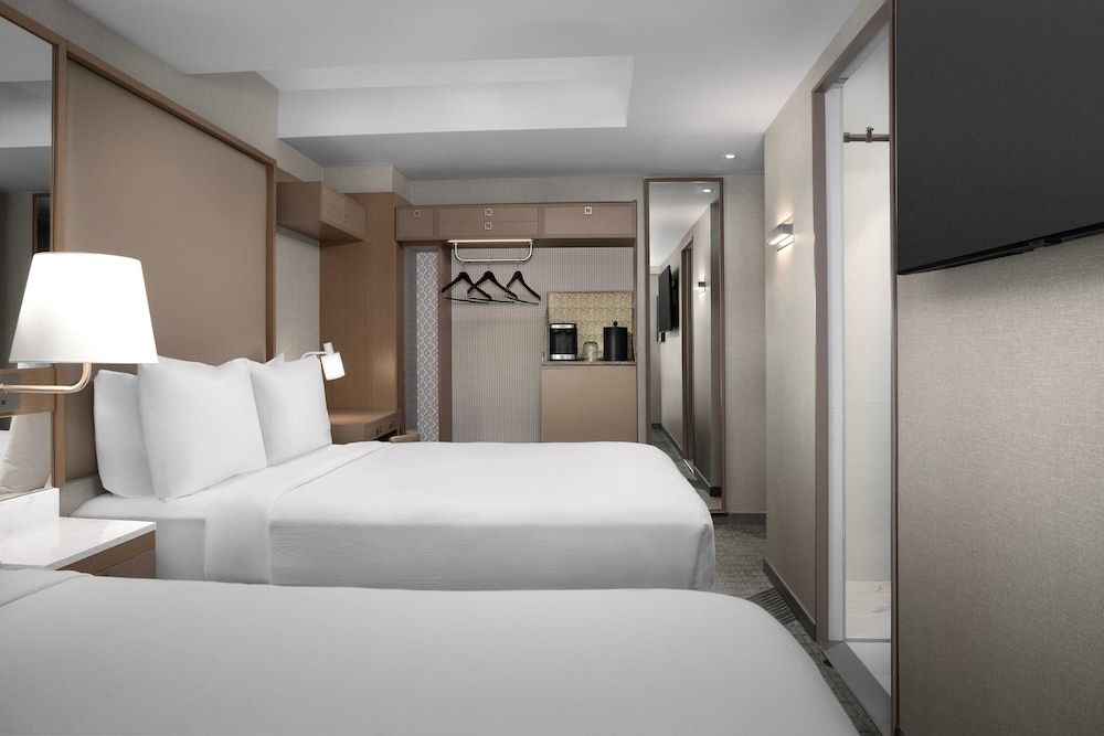 Room, 2 Queen Beds, Non Smoking