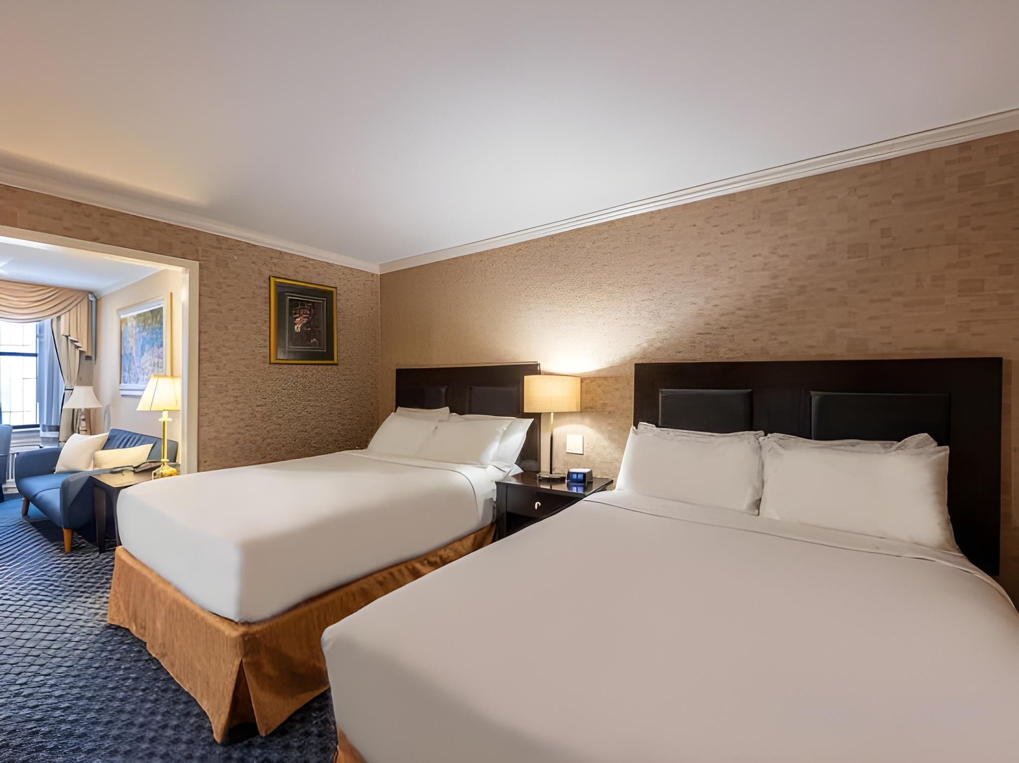 City View - 2 Queen Beds Suite