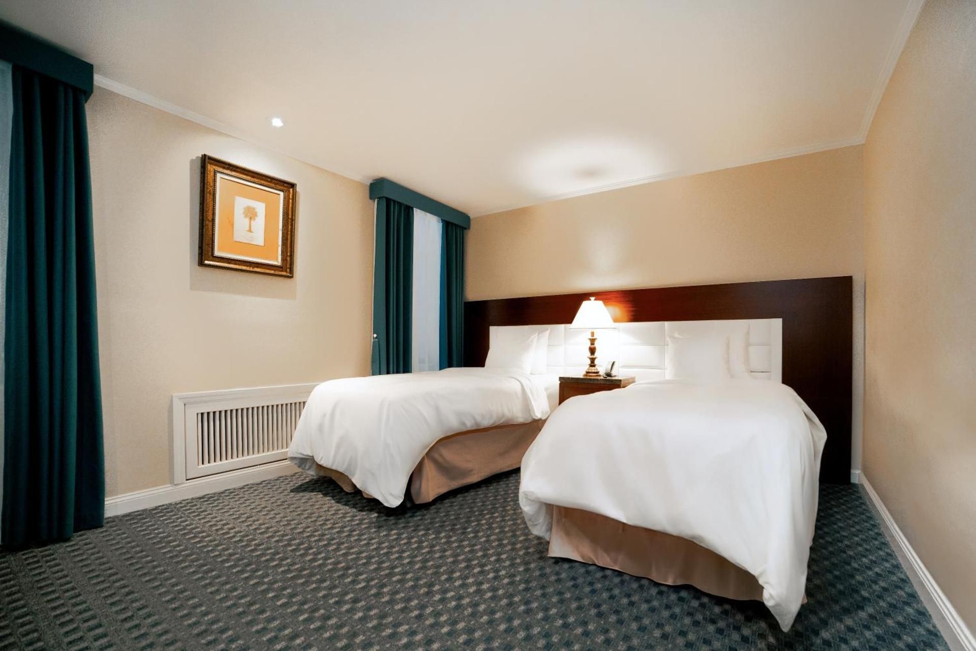 2 Single Beds