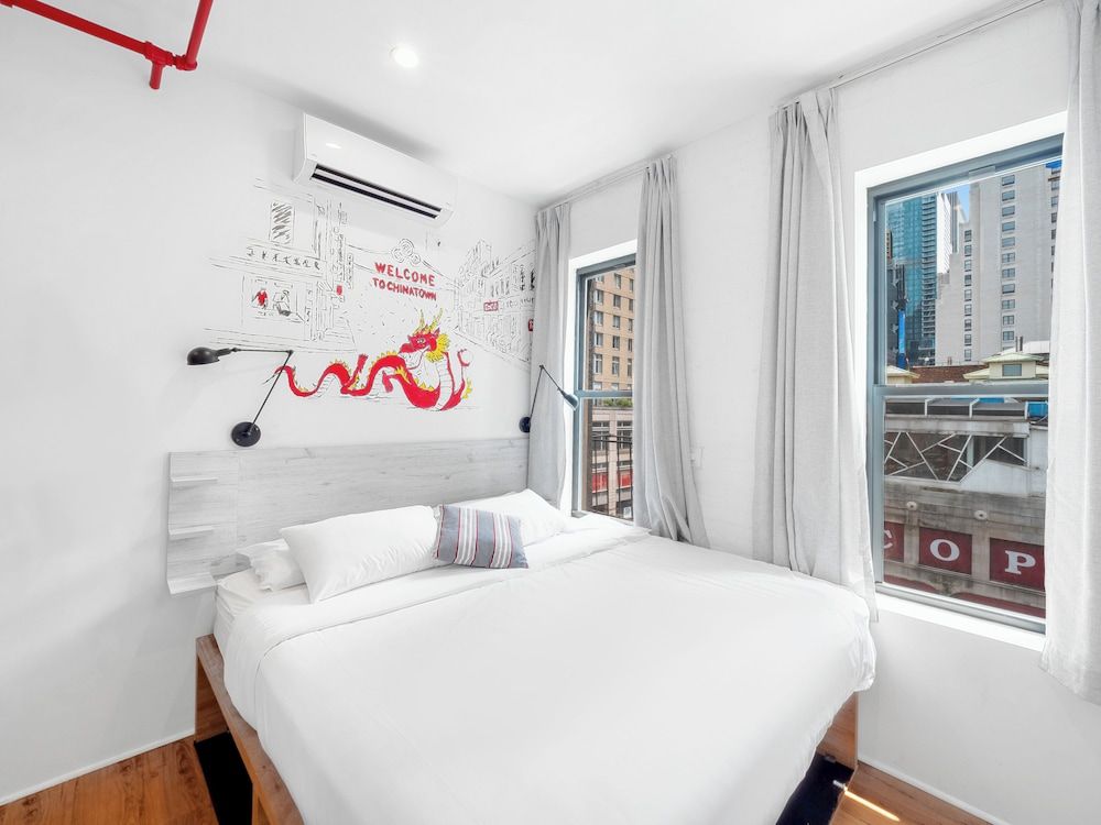 1 King Bed Room