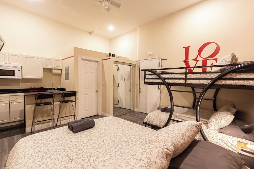 Standard Studio #6