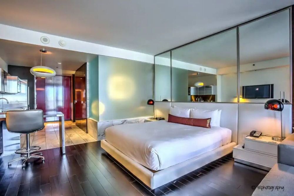 Condo, 1 Bedroom (158732)
