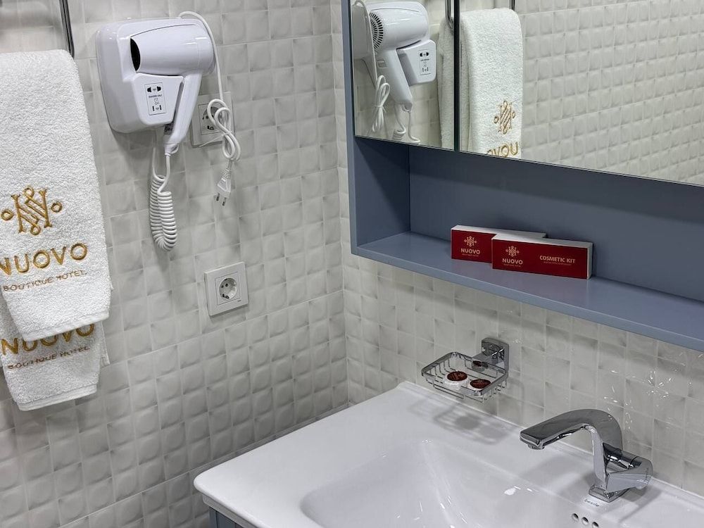 Nuovo Boutique Hotel Basic Suite, 1 King Bed 6