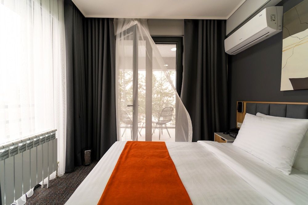 Nuovo Boutique Hotel Deluxe Studio, Balcony, Garden View 4