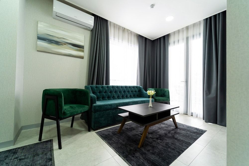 Nuovo Boutique Hotel Comfort Suite, 1 King Bed, Balcony