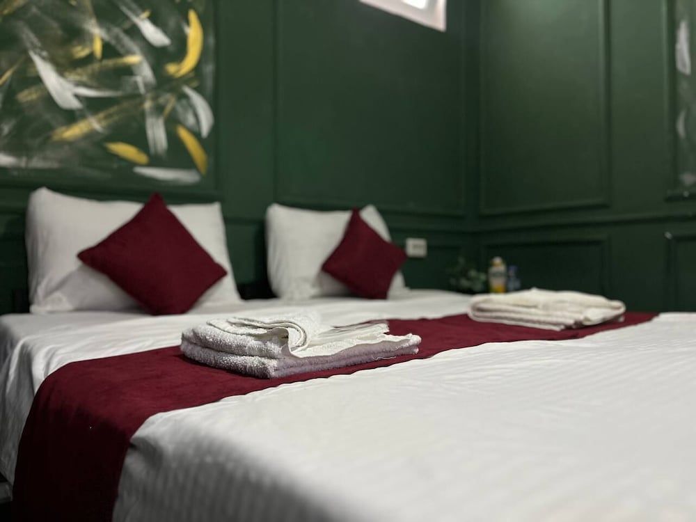 The Palms Hostel Family Triple Room 2