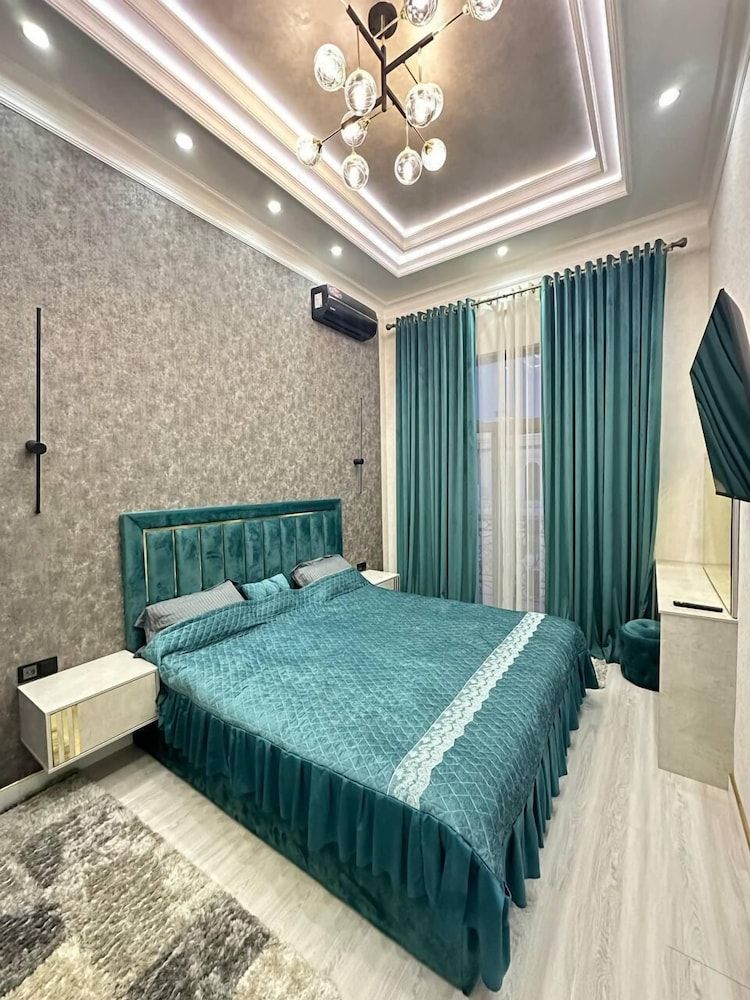 Family Condo, Balcony, City View