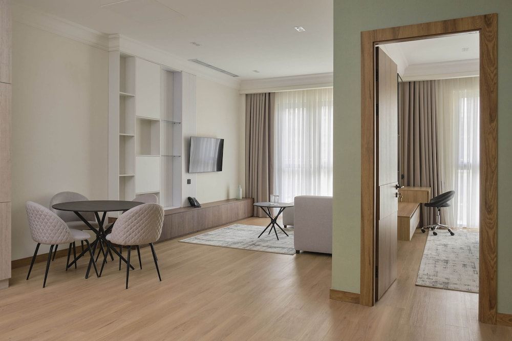 STYLO Residences & Suites One Bedroom Deluxe Apartment 14