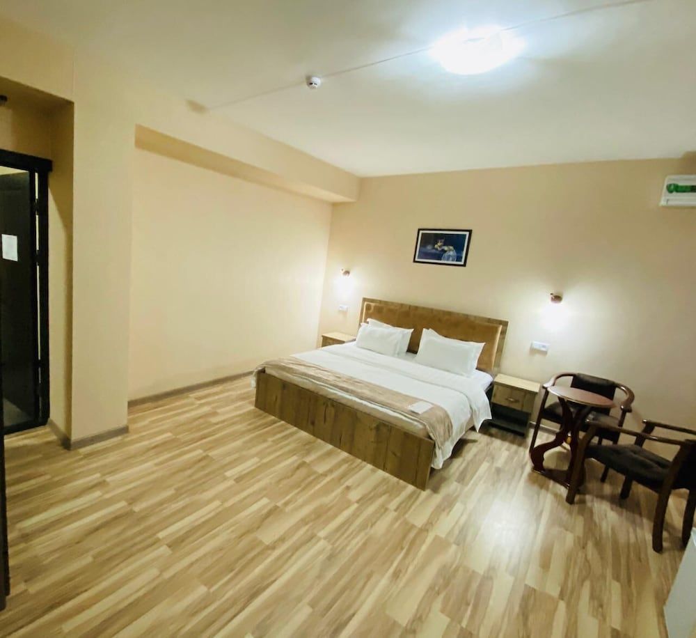 Deluxe Double Room, 1 King Bed