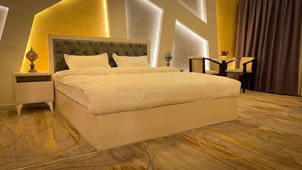 Family Apartment, 3 Bedrooms, Accessible