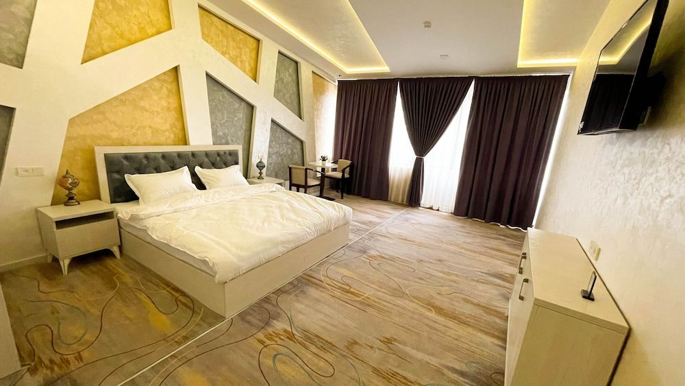 Family Apartment, 3 Bedrooms, Accessible