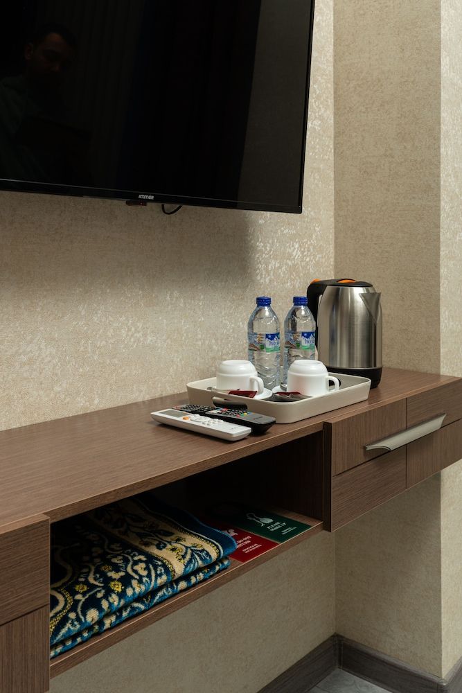 Reikartz Abis Tashkent Standard Twin Room 4