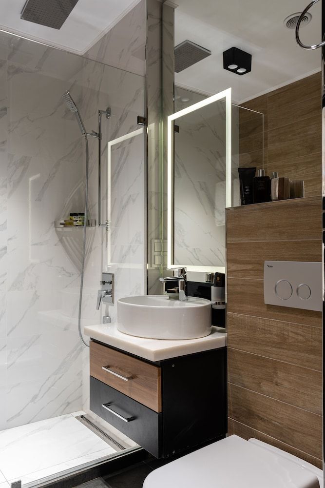 Europe Hotel City Twin Room 6