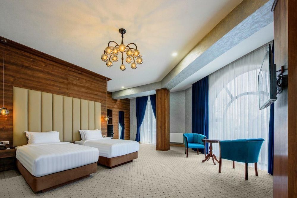 Corner Hotel Tashkent Luxury Room