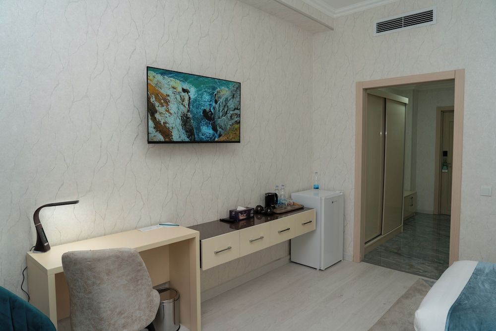 The Tower Hotel Tashkent Standard Twin Room 10