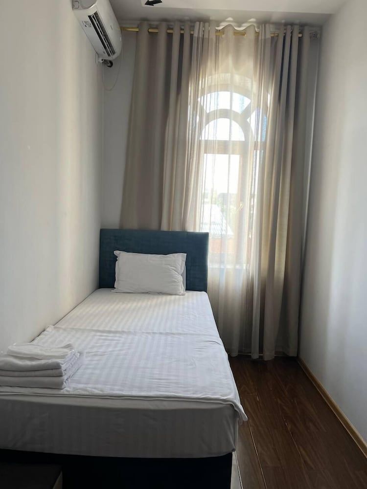 Economy Single Room