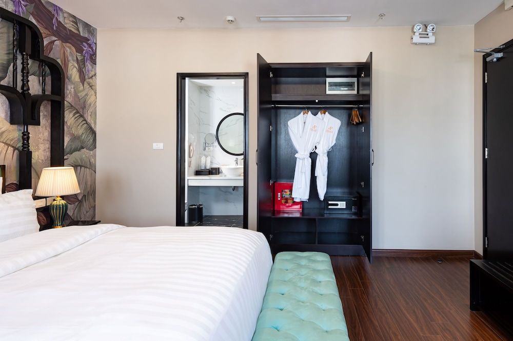 Palago Boutique Hotel Junior Suite with Balcony 5