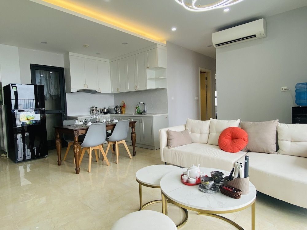 Deluxe Apartment, 3 Bedrooms, City View