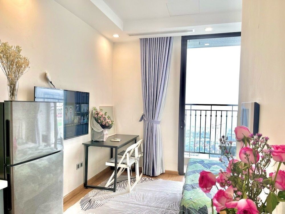 Vinhomes Green Bay-Studio Apartment