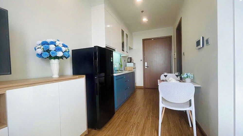 Vinhomes Green Bay-Studio Apartment Deluxe Apartment 19