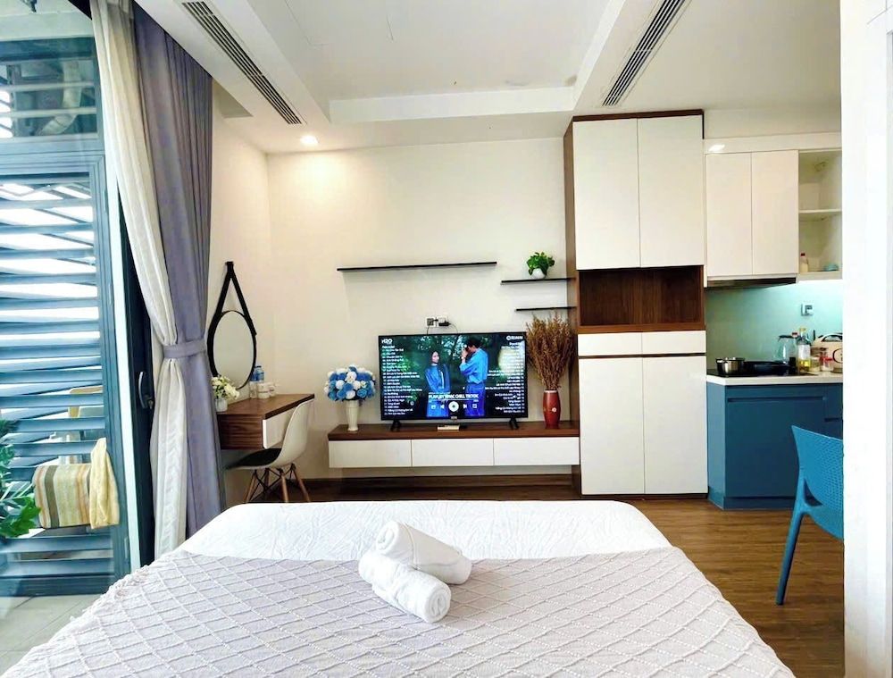 Vinhomes Green Bay-Studio Apartment Deluxe Apartment