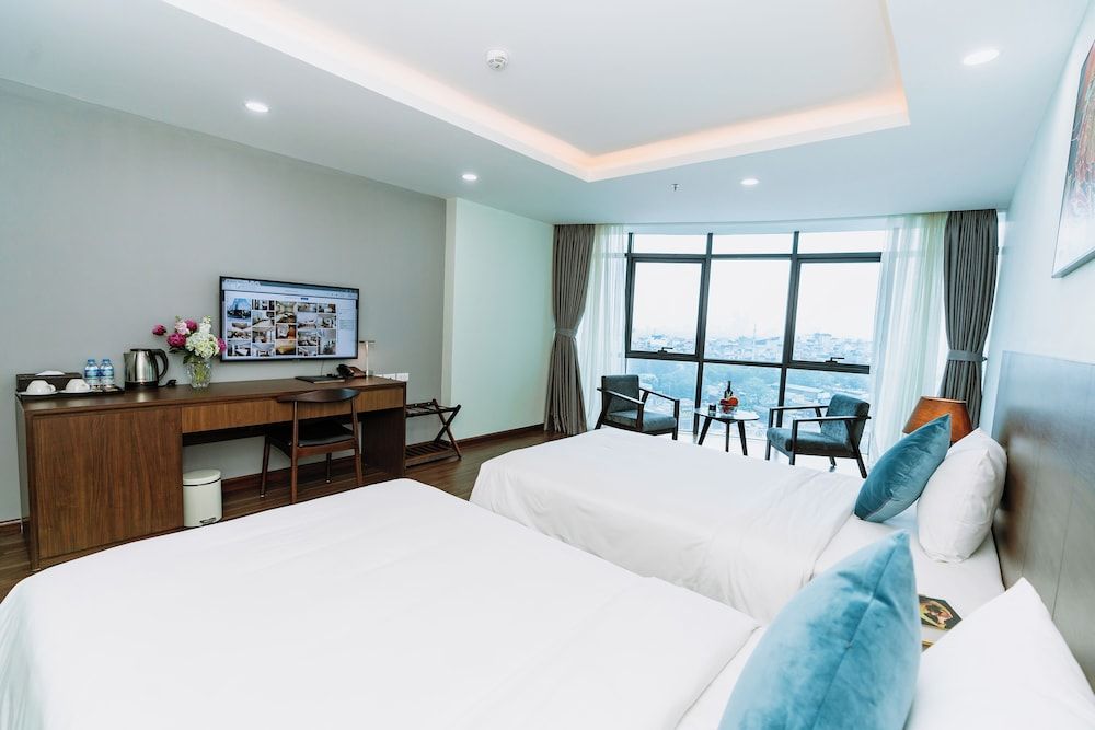 Executive Room, City View