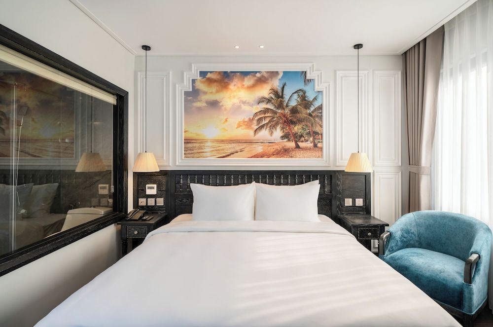 Luxe Paradise Premium Hotel Deluxe Twin Room, Non Smoking, City View 4