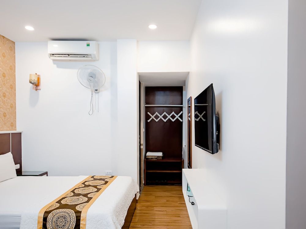 Family Room, Multiple Beds