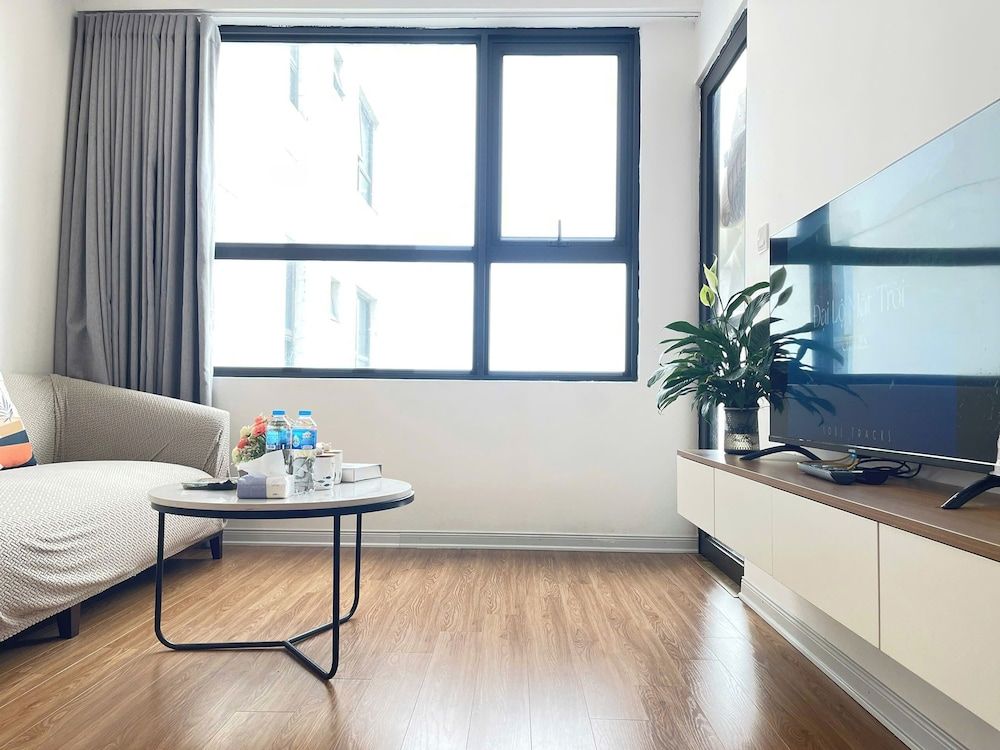 Vinhomes D'Capitale - Luna's House Honeymoon Apartment 17