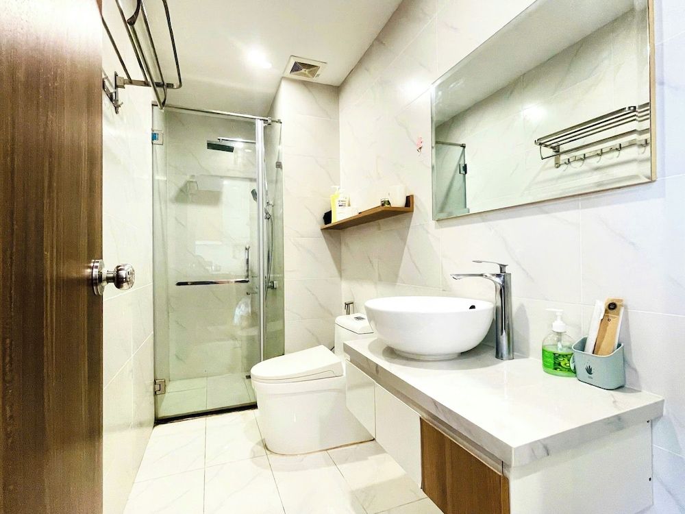 Vinhomes D'Capitale - Luna's House Honeymoon Apartment 11