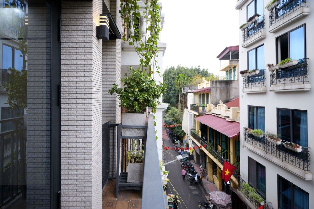 Fusion Gates Apartment