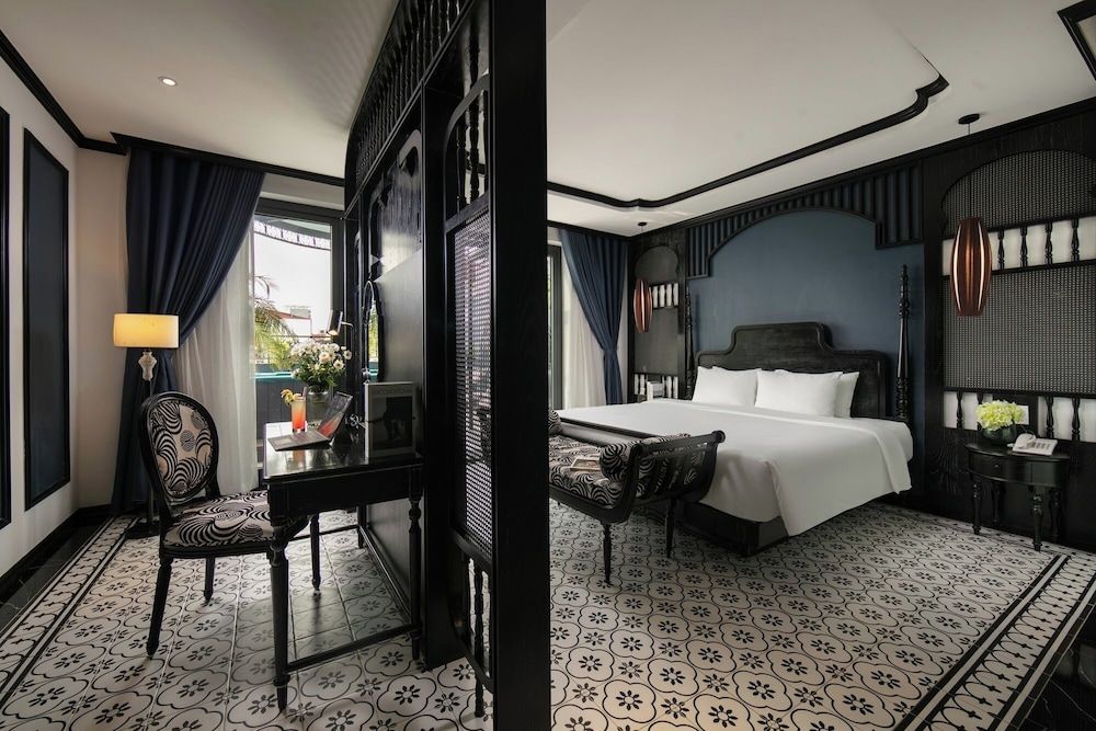 Premier Double Room, 1 Queen Bed, City View