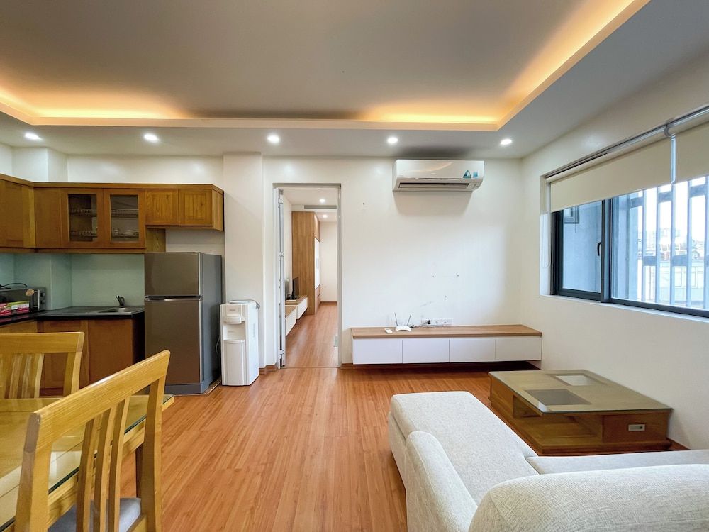 NINE HOUSING 92 Dao Tan Family Apartment 21