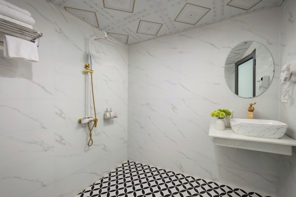 Dream Premium Hotel & Spa Family Triple Room 4