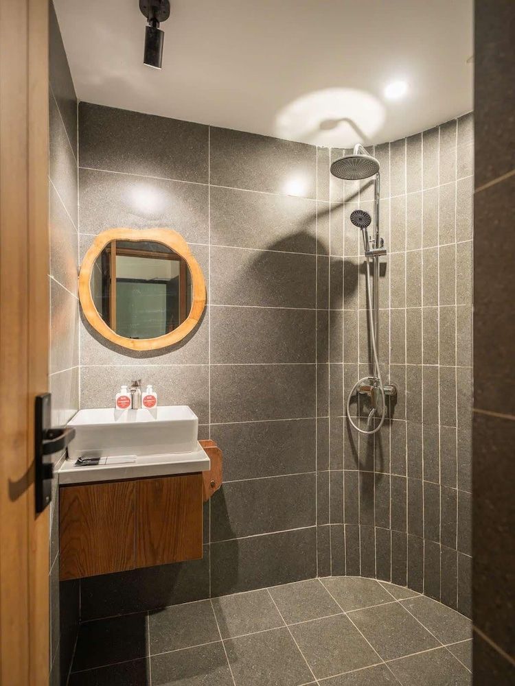 Junior Studio Suite