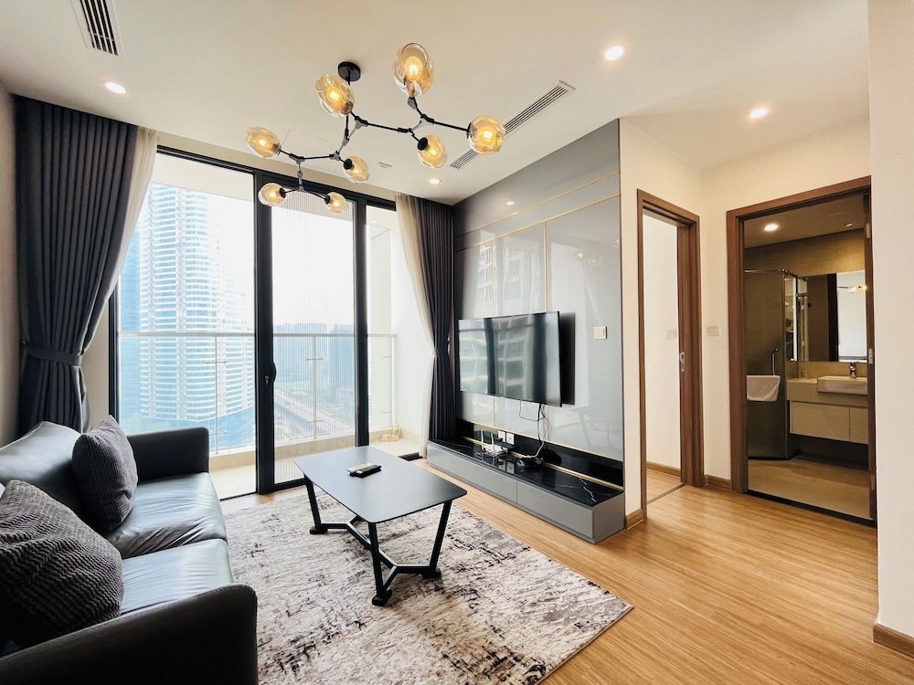 Luxury Apartment, 2 Bedrooms, City View