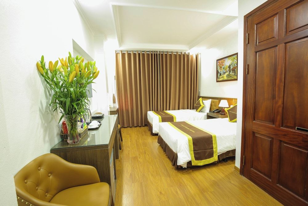 Deluxe Triple Room, Courtyard View