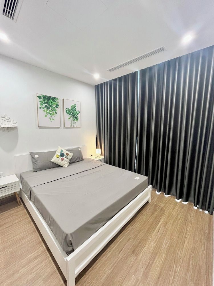 Asahi Luxstay Vinhomes Skylake APT 2br Standard Apartment, Balcony, City View 3