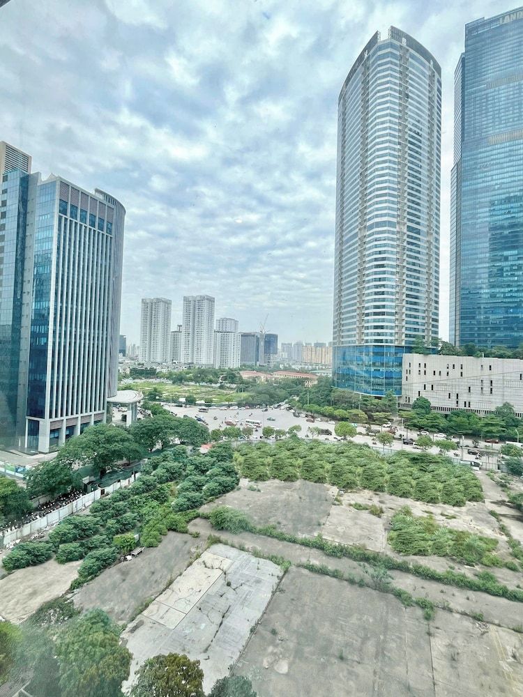 Asahi Luxstay Vinhomes Skylake APT 2br Standard Apartment, Balcony, City View 8