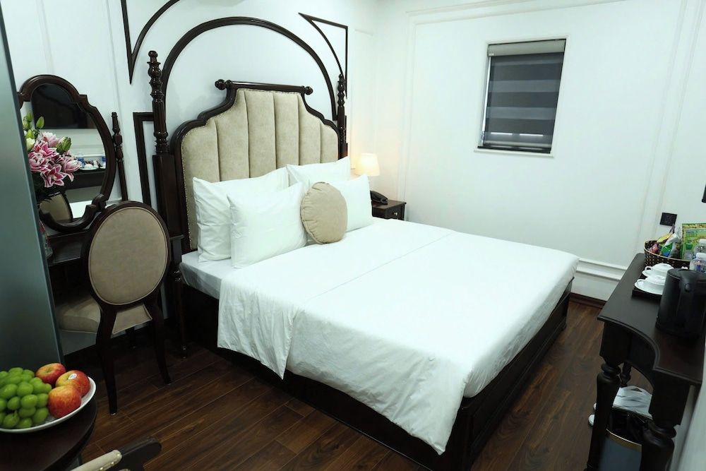 Deluxe Double Room, City View
