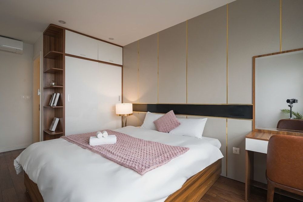 SOL - Vinhomes D'capital Basic Apartment 19