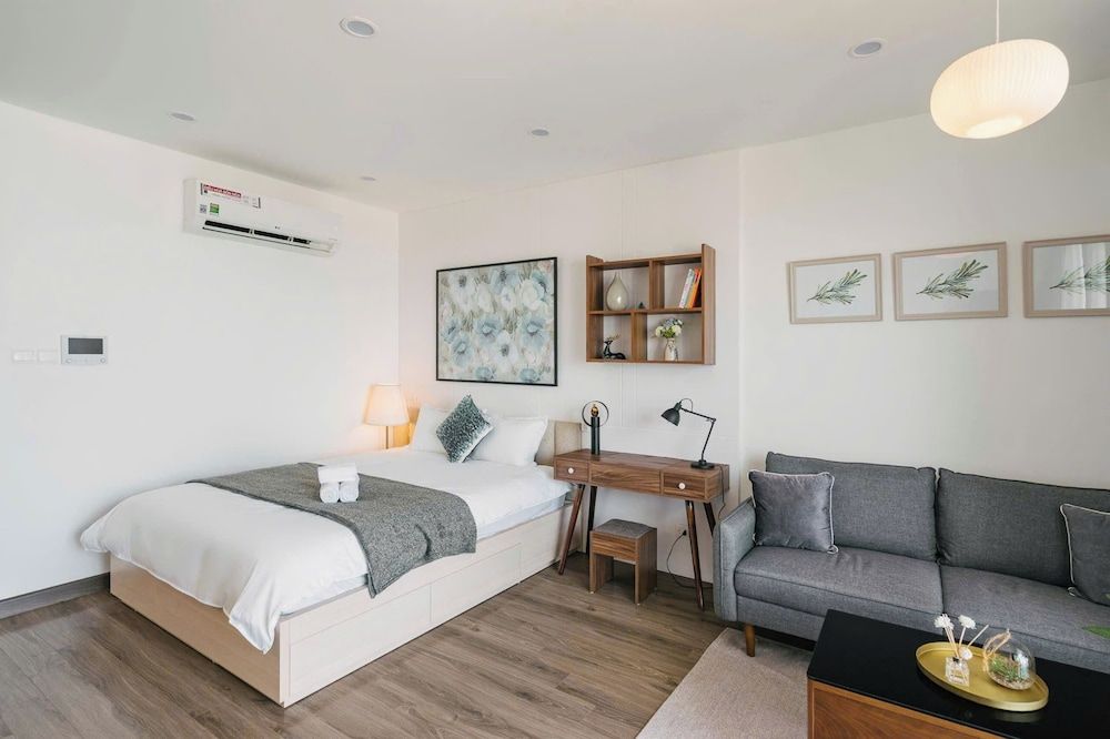 SOL - Vinhomes D'capital Standard Studio Suite 12