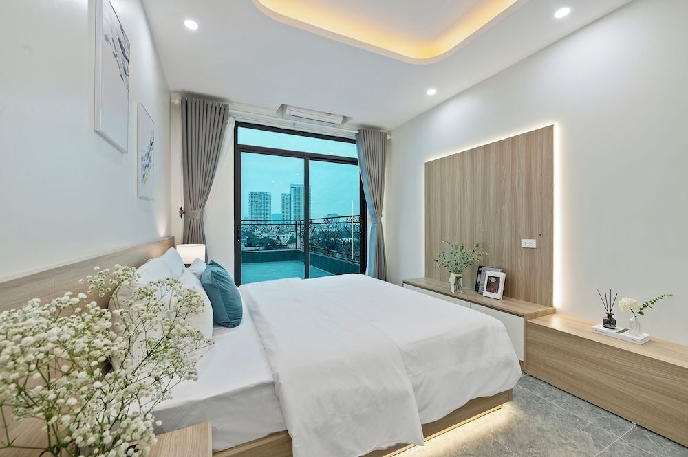 Luxury Apartment, City View