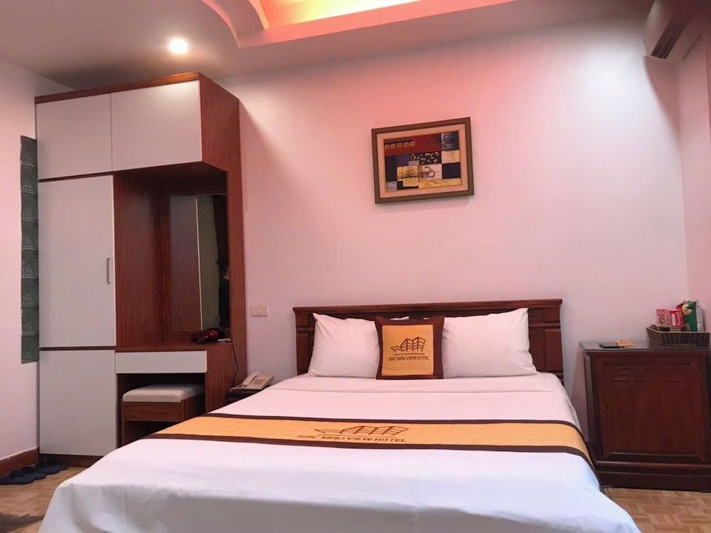 Superior Room, City View