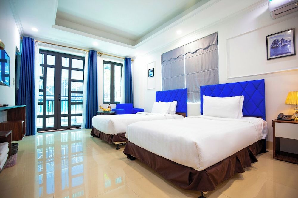 Hanoi Shining House Junior Double or Twin Room, Courtyard View 11