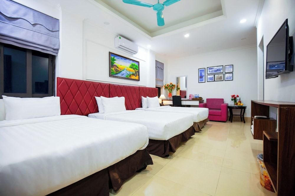 Hanoi Shining House Deluxe Triple Room, Courtyard View 2