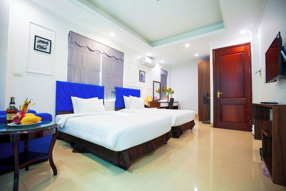 Hanoi Shining House Junior Double or Twin Room, Courtyard View 6